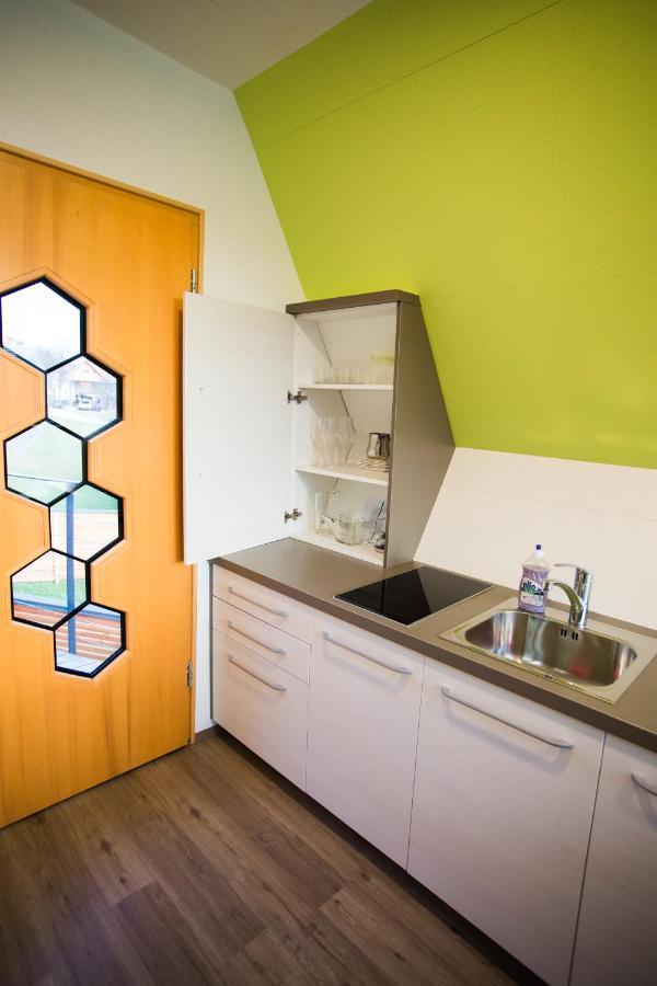Apartments Beeland Skok Мозирє Екстер'єр фото