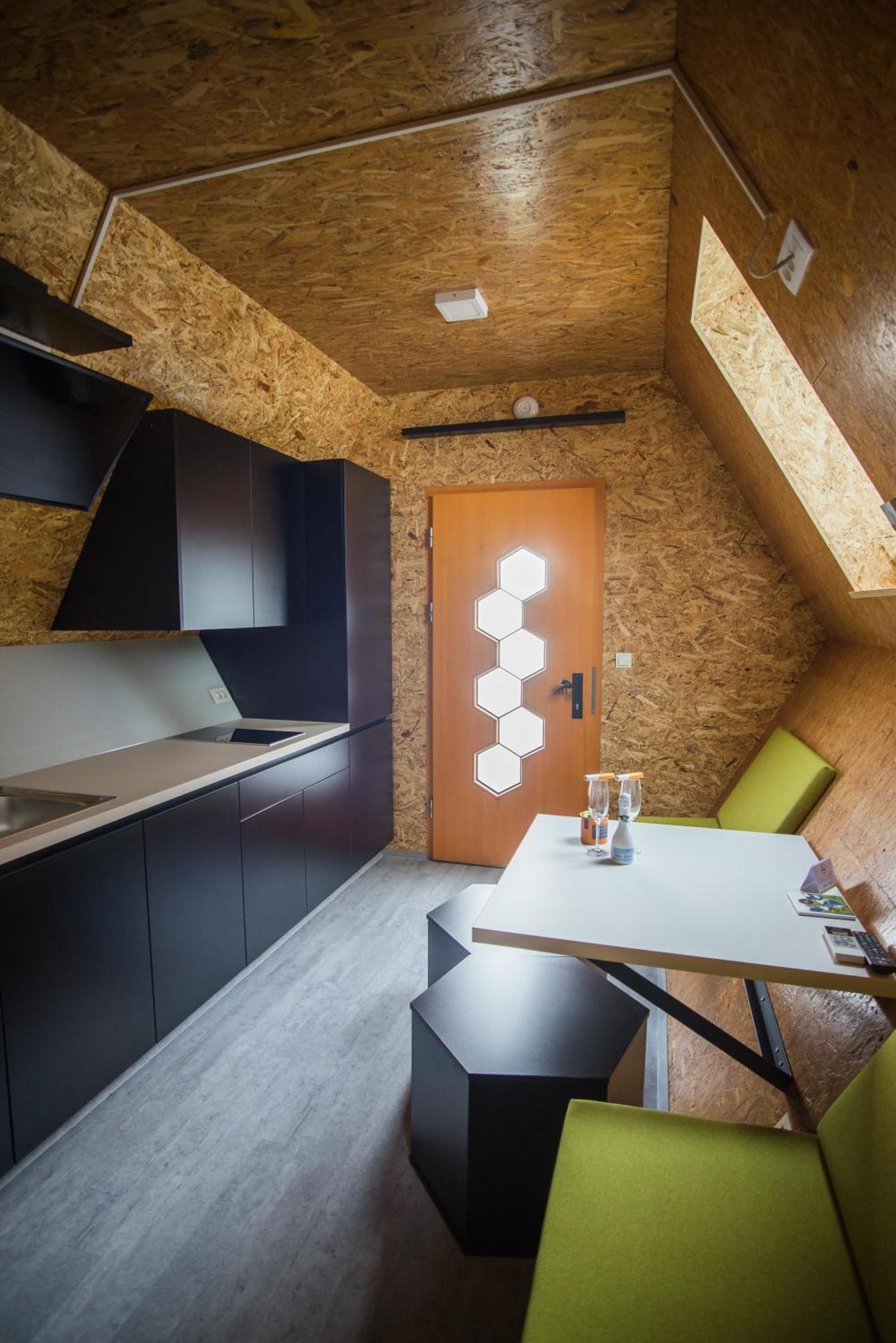 Apartments Beeland Skok Мозирє Екстер'єр фото