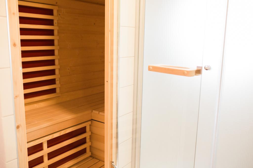 Apartments Beeland Skok Мозирє Екстер'єр фото